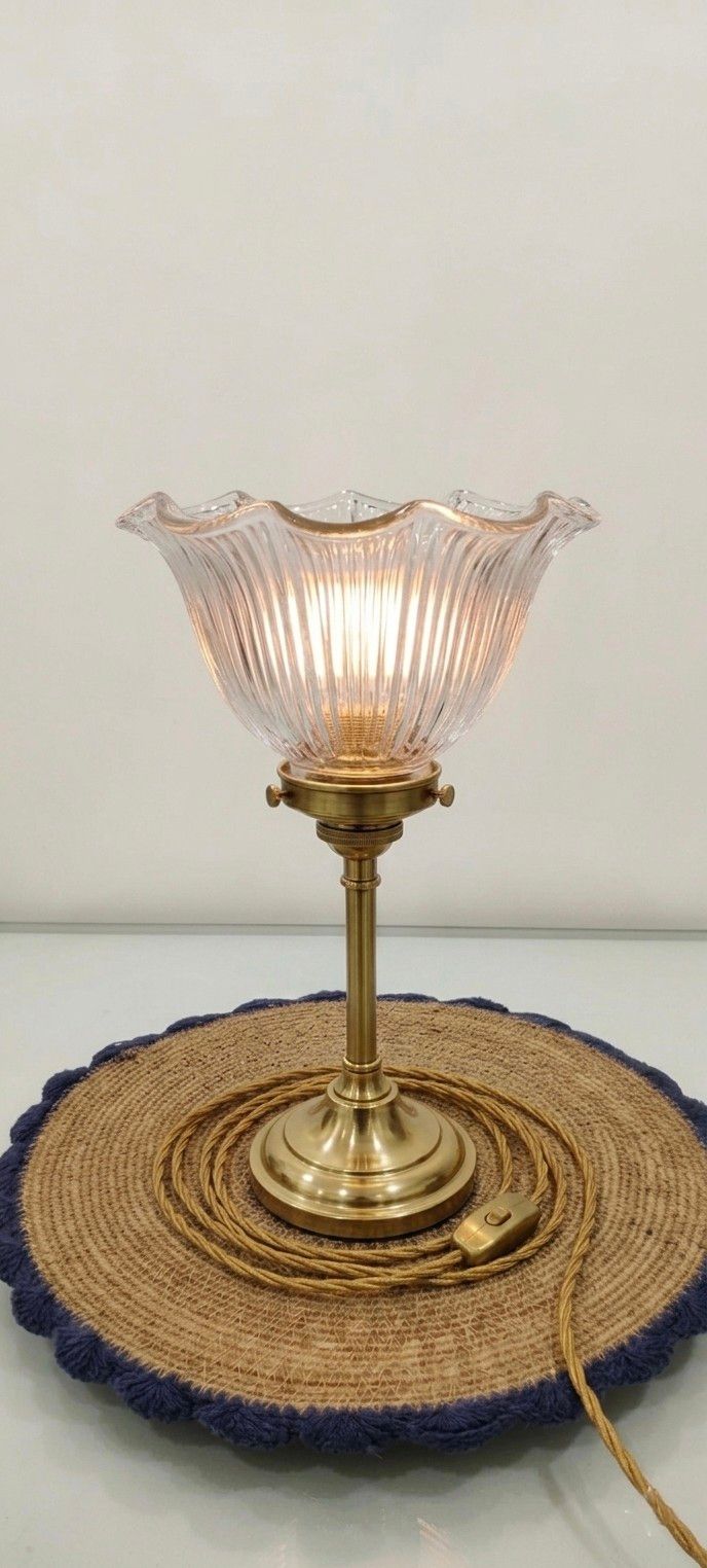 Flower glass for lamp